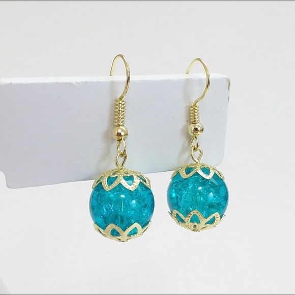 Turquoise crackle glass gold toned earrings - Picture 1 of 2